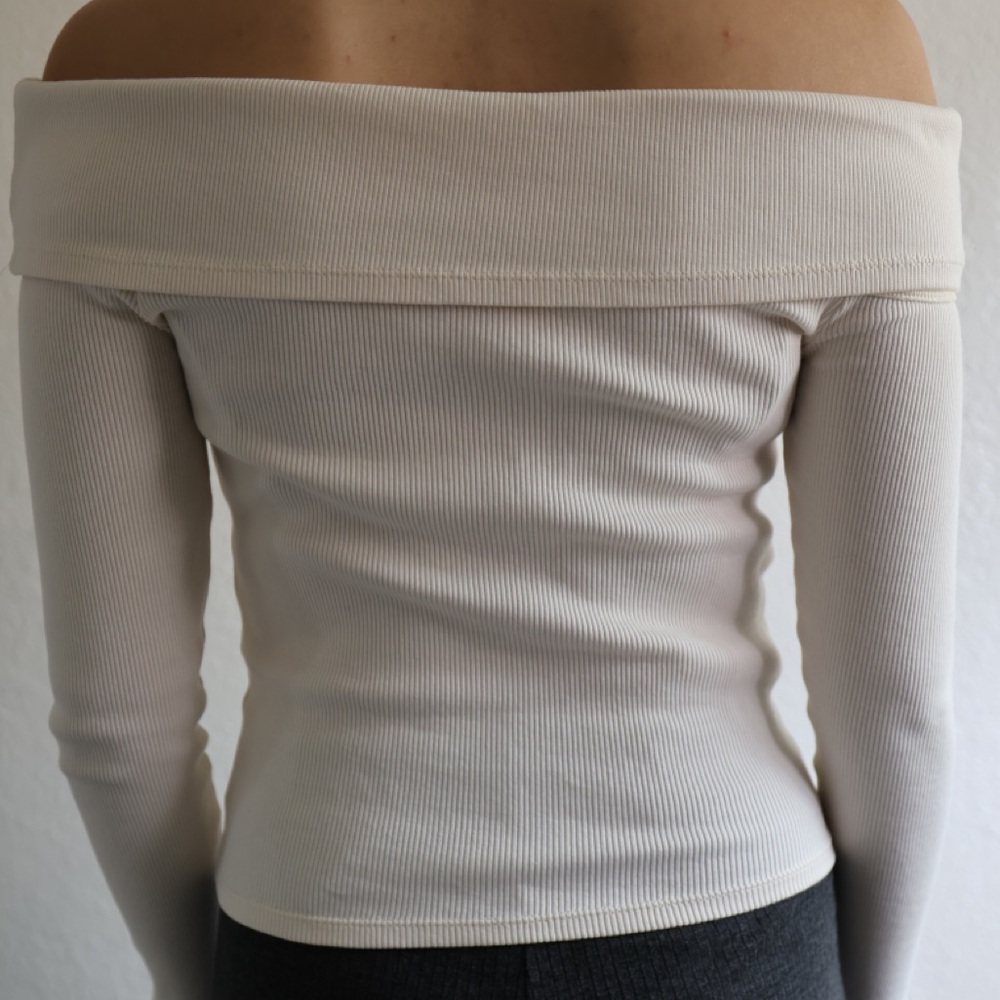 Zara Ribbed Top - Picture 3 of 3